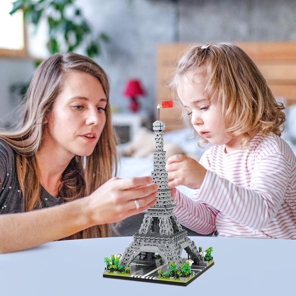 France Paris Eiffel Tower Building Blocks Set (3000 Pcs)