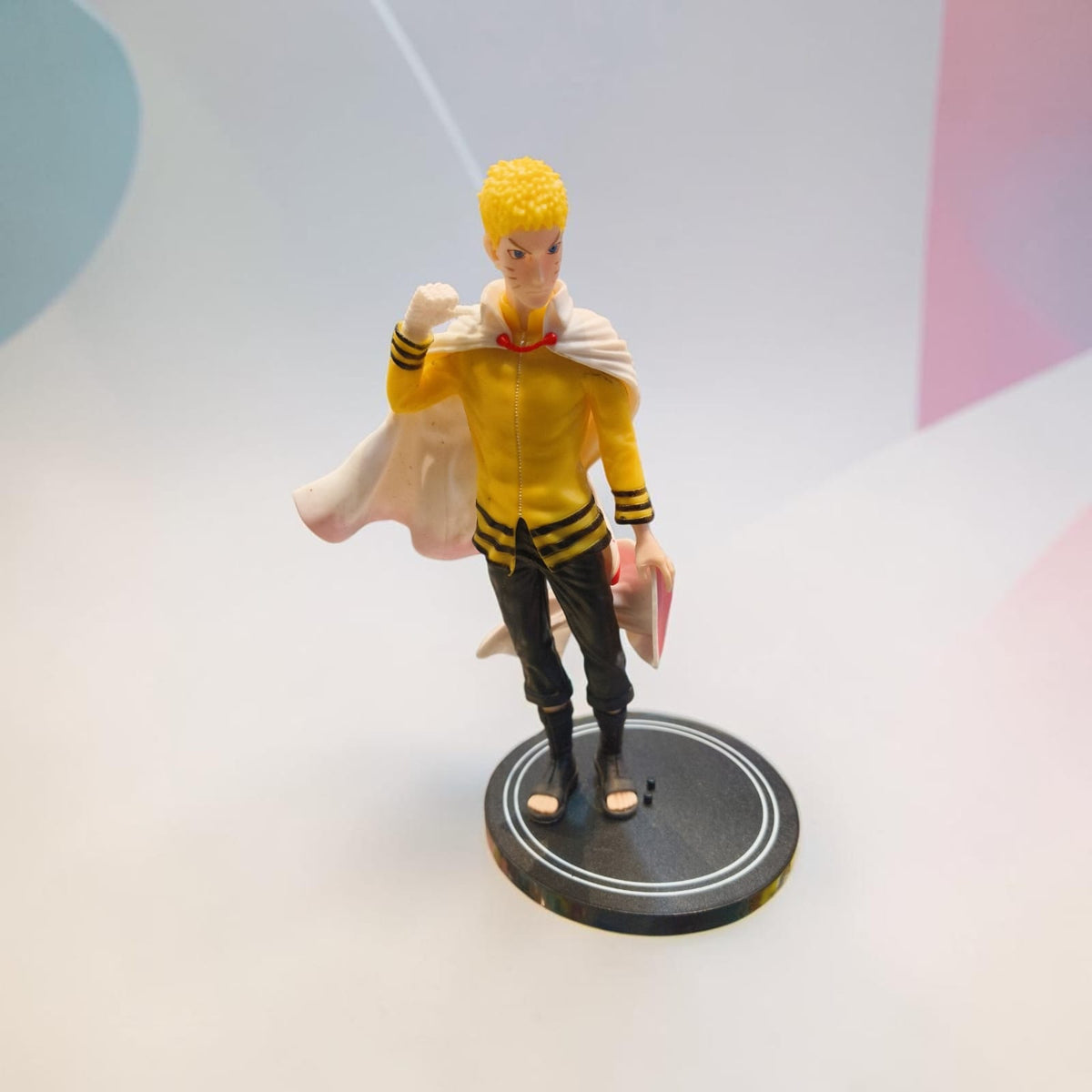 Genos Anime Action Figure – Yellow Hero Collectible Statue (16 CM)