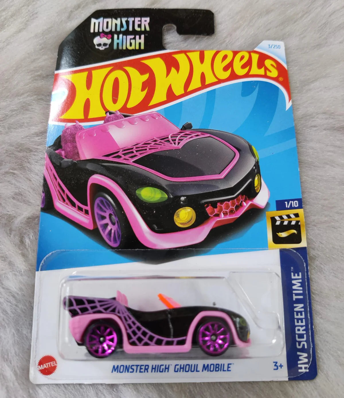 Hot Wheels Monster High Ghoul Mobile Vehicle Exclusive Collection- Black