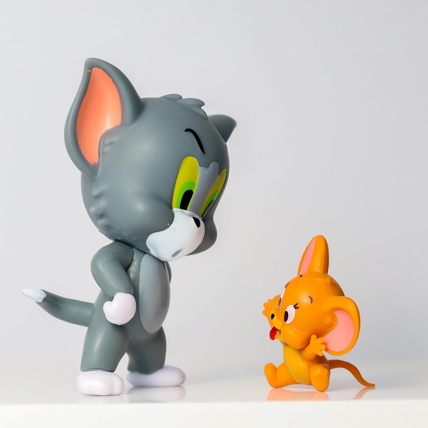 Tom & Jerry Action Figures - Limited Edition Gift for Kids & Adults, Cartoon Collectibles for Desk, Car Dashboard, Cake Decoration, Office & Study Table Set of 1