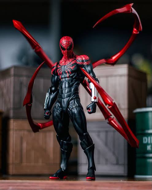 Spider-Man Action Figure with Mechanical Web Arms – 25 CM