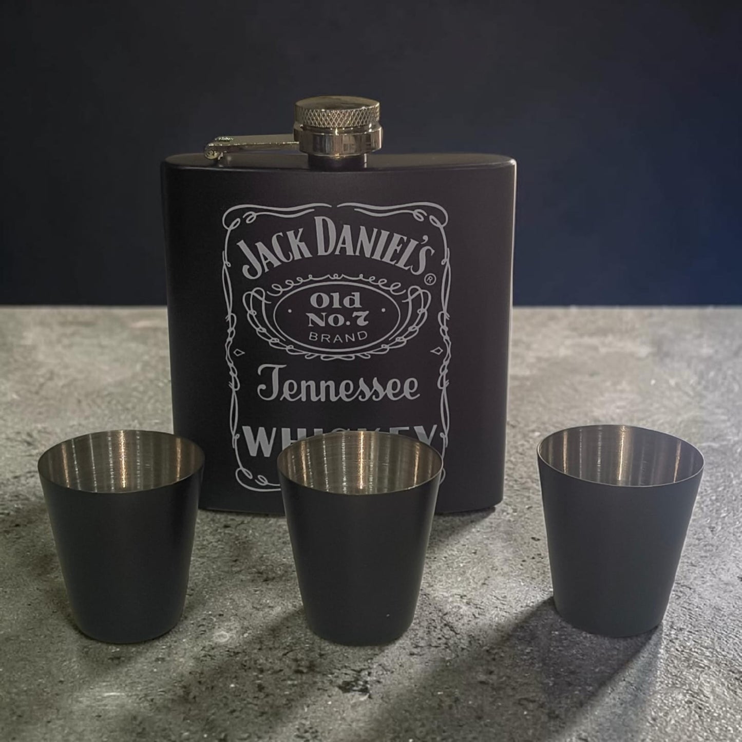 Chess Wooden box with 1 flask bottle and 3 shot glasses