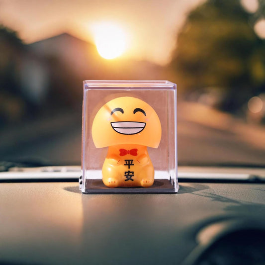Solar Powered Smily Figurine Moving Head