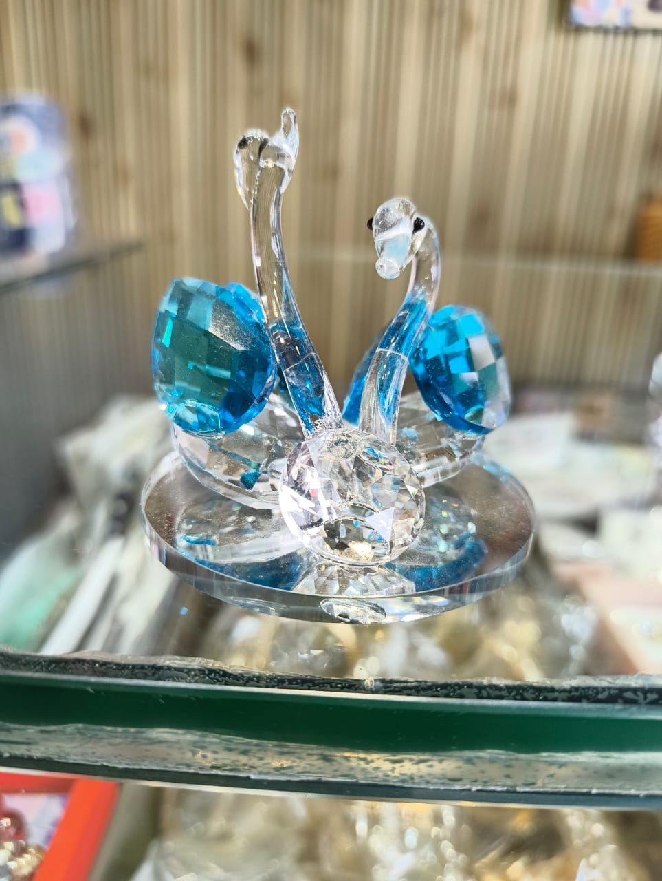 Crystal Love Swans For Gifting (Blue)