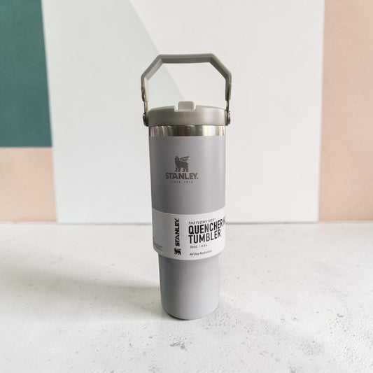 Grey Travel Mug with Carry Handle & Secure Lid - 900 ML