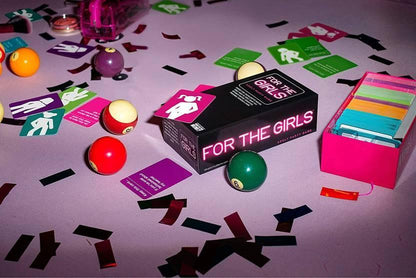 For The Girls – Ultimate Girls’ Night Party Game