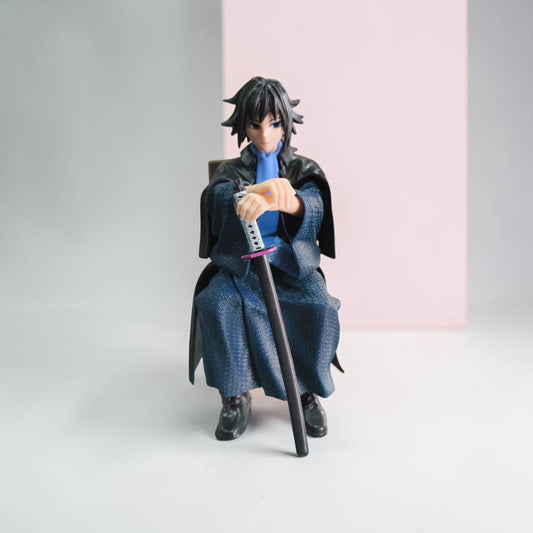 Anime Swordsman Sitting Action Figure – Samurai-Inspired Collectible (21 CM)