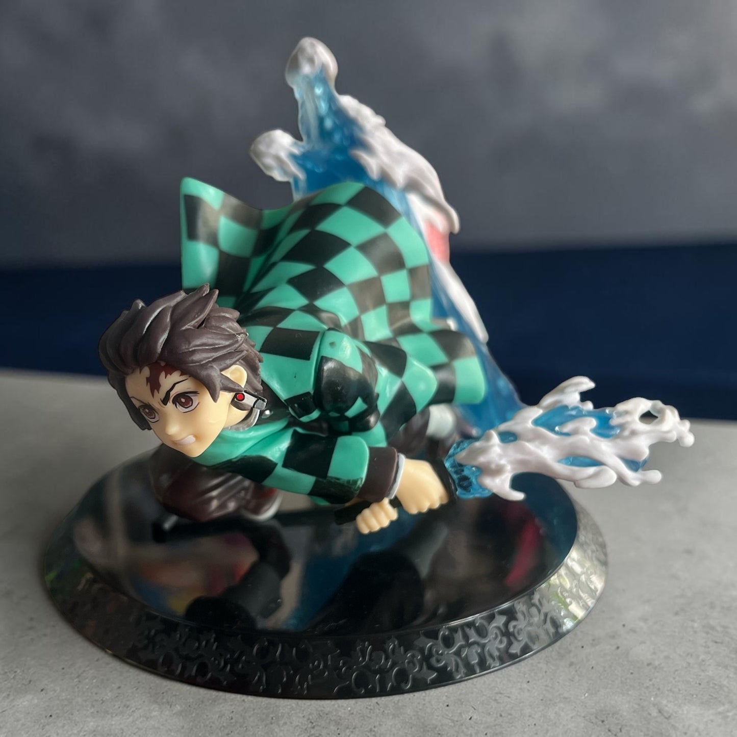 Tanjiro Kamado Water Breathing Figure – Demon Slayer Anime Collectible Statue | Dynamic Battle Pose PVC Action Figure