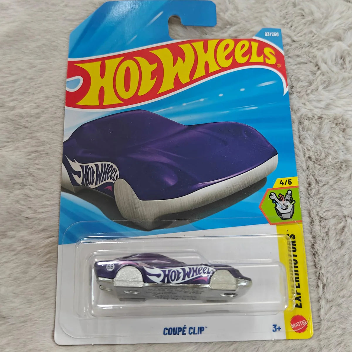 Hot Wheels 2026 D Case Vehicle Collection - Coupe Clip