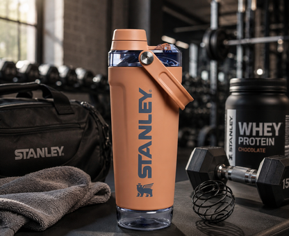 Stanley Gym Shaker Bottle with Mixing Filter & Carry Handle – Dessert Tan