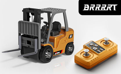 Mini Desktop Remote Control Forklift 1.64 Scale