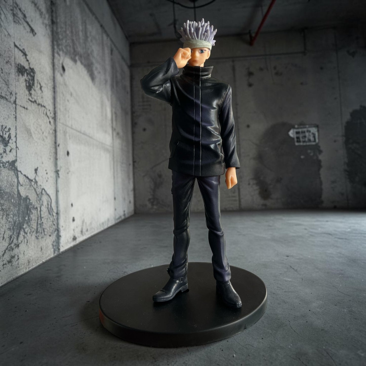 Gojo Satoru Anime Figure – Premium Jujutsu Sorcerer Collectible Statue
