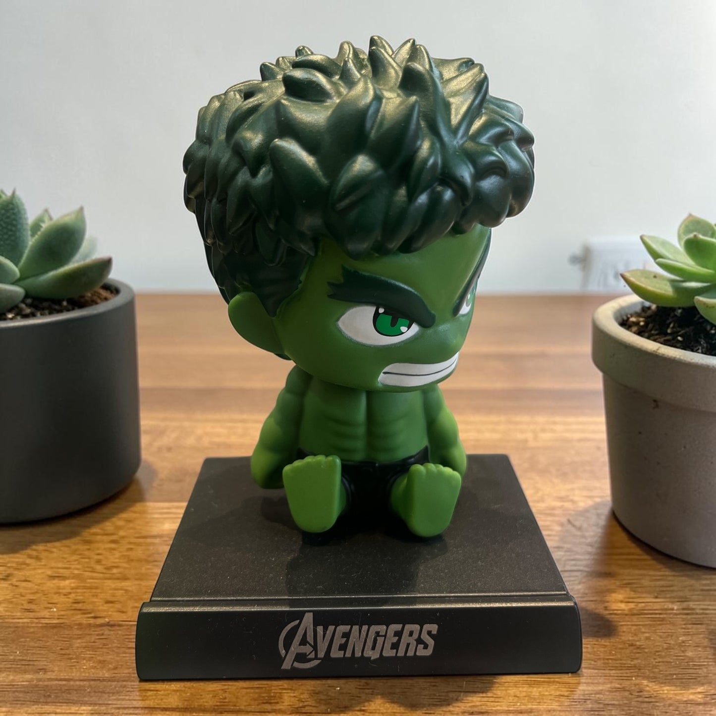 Hulk Smash! Bobblehead – Fun Marvel Desk Toy