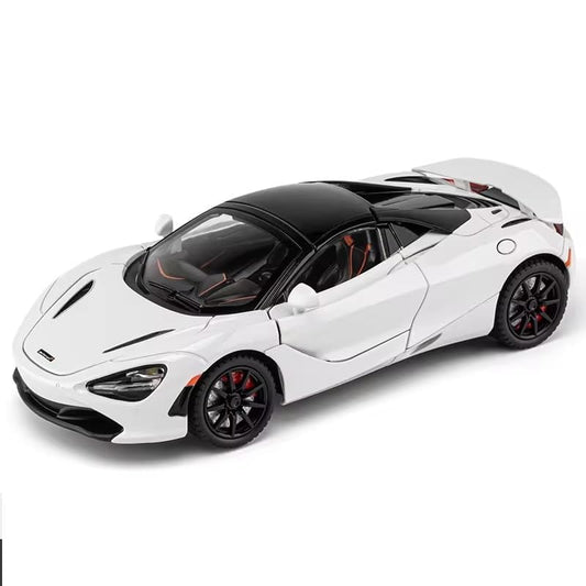 Die Cast Metal Car White 1:24