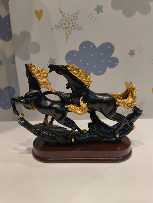 Running Horse Showpiece