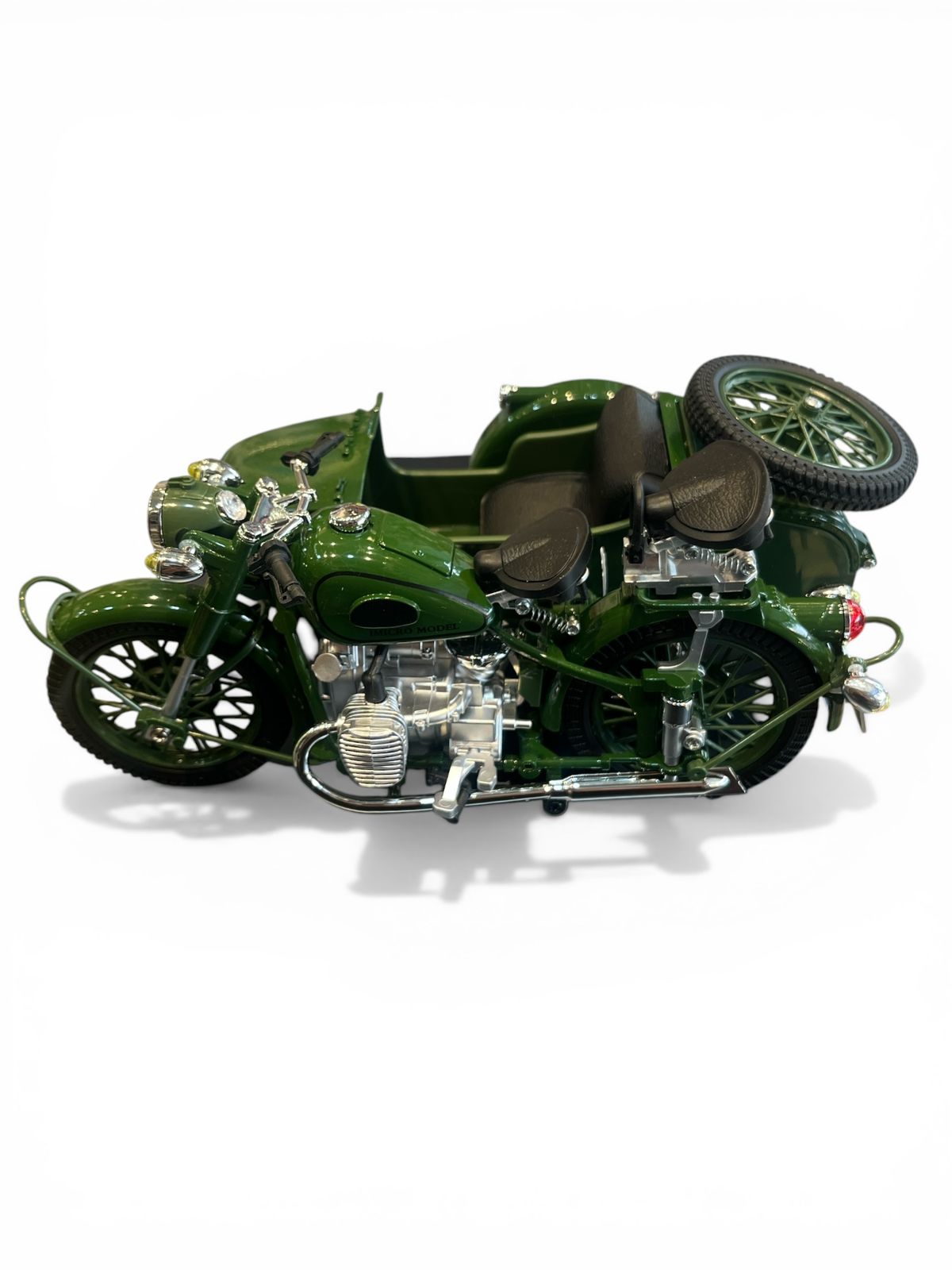1:10 Scale Die-Cast Military Green Sidecar Motorcycle Model (Alloy Collectible)
