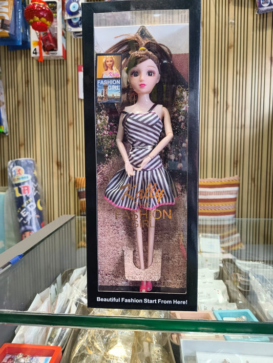 White And Black Dress Fashion Doll For Kids
