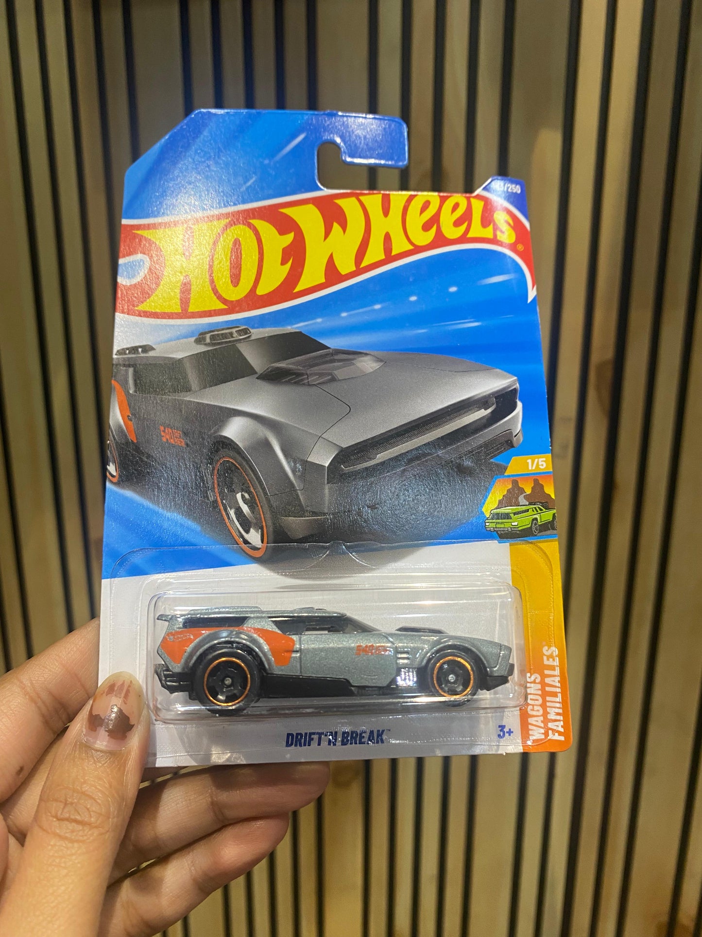 Hot Wheels Drift N Break - Grey